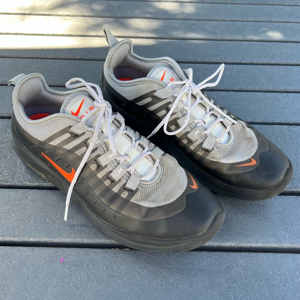 Nike; Air Max Axis; Wolf Grey & Black; Orange Details; Minimal Wear; Men’s 7Y